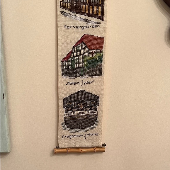 Vintage handcrafted Tapestry from Denmark one of a kind design - Picture 4 of 4